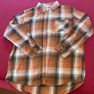 Beautiful burnt orange with black and white flannel button front shirt.